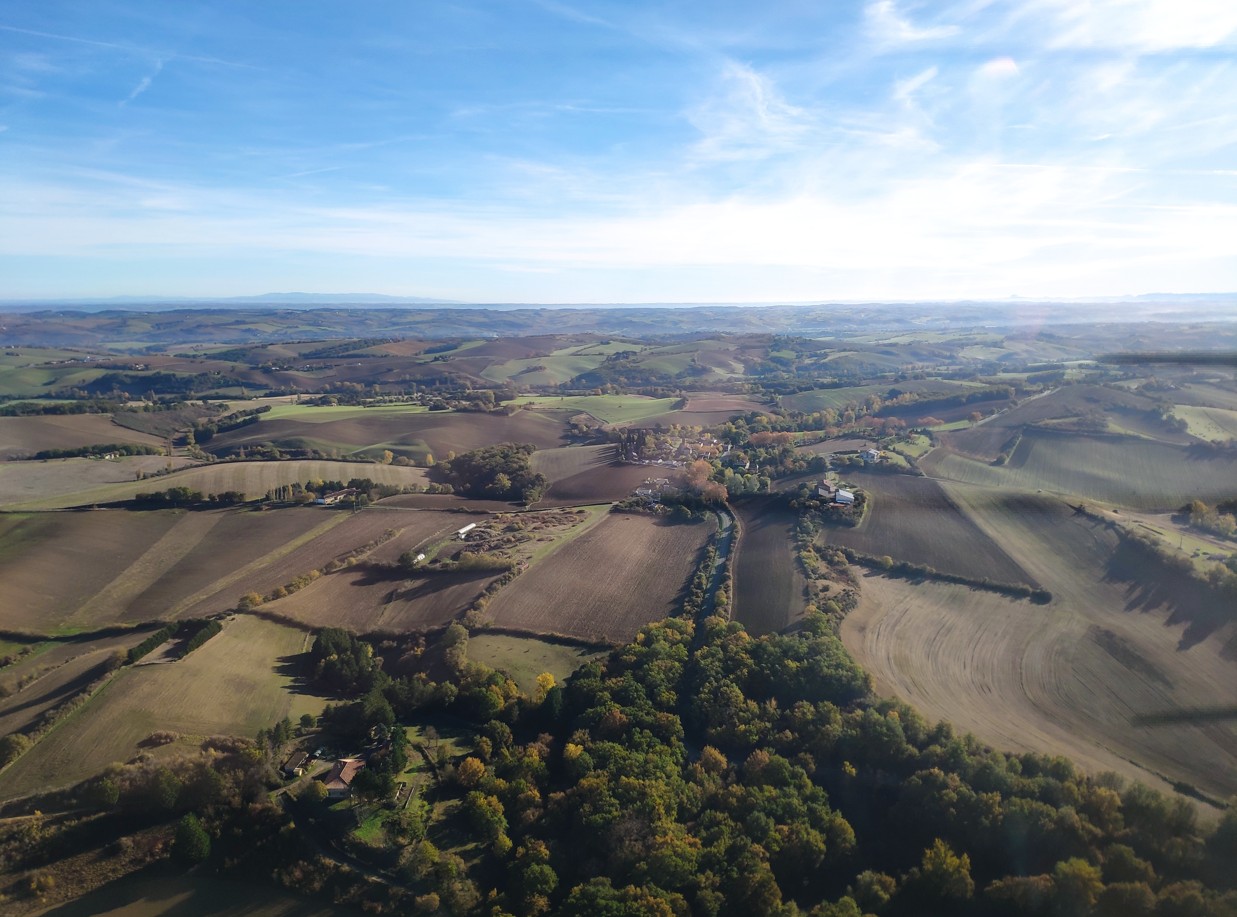 Photo eloign&eacute;e Lacaugne.jpg